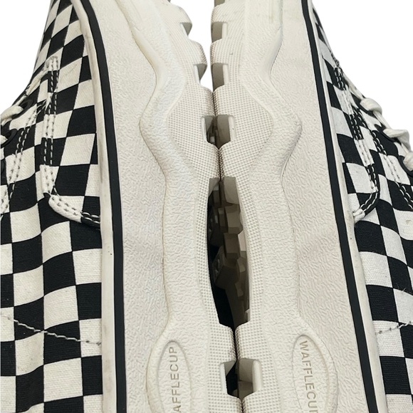VANS Sentry WC Waffle Cup Marshmallow Checkerboard Hi Top Sneakers Rare Sz 6.5 - Picture 7 of 16